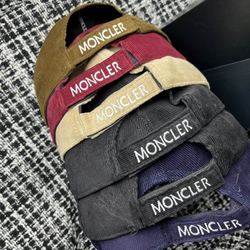 Moncler Cap (180)
