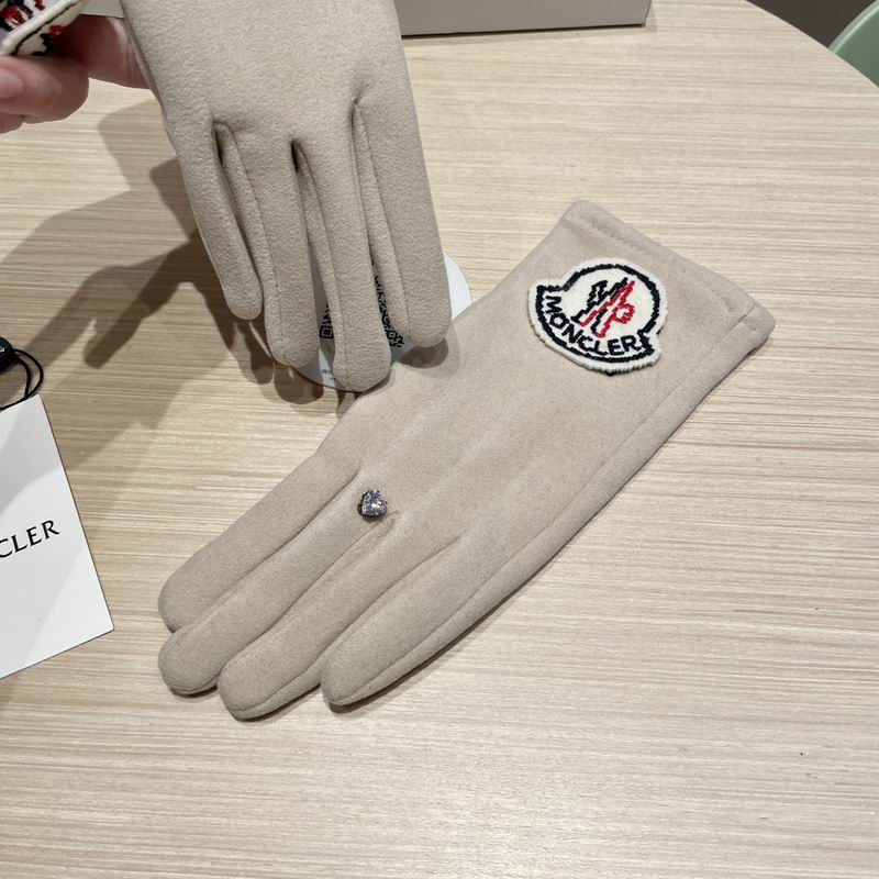 Moncler Gloves 179 (7)