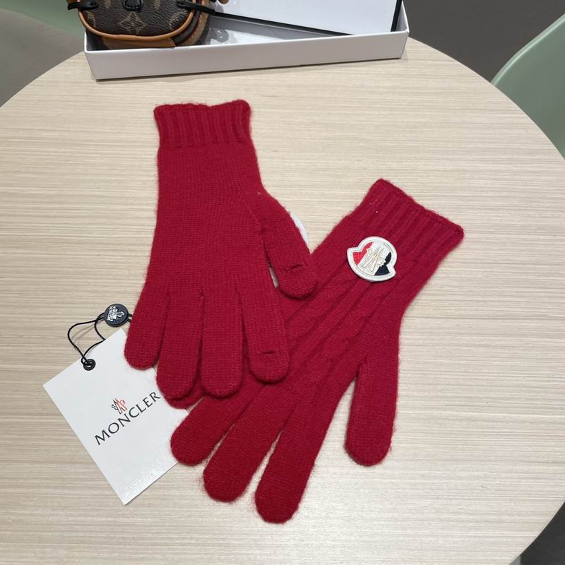 Moncler Gloves 181 (3)
