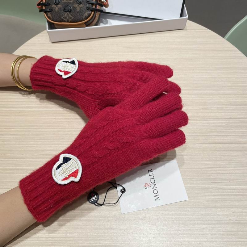 Moncler Gloves 181 (9)