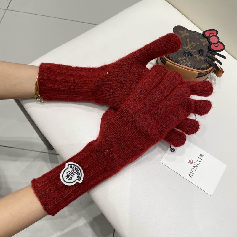 Moncler Gloves 45 (29)