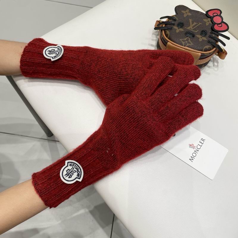 Moncler Gloves 45 (31)