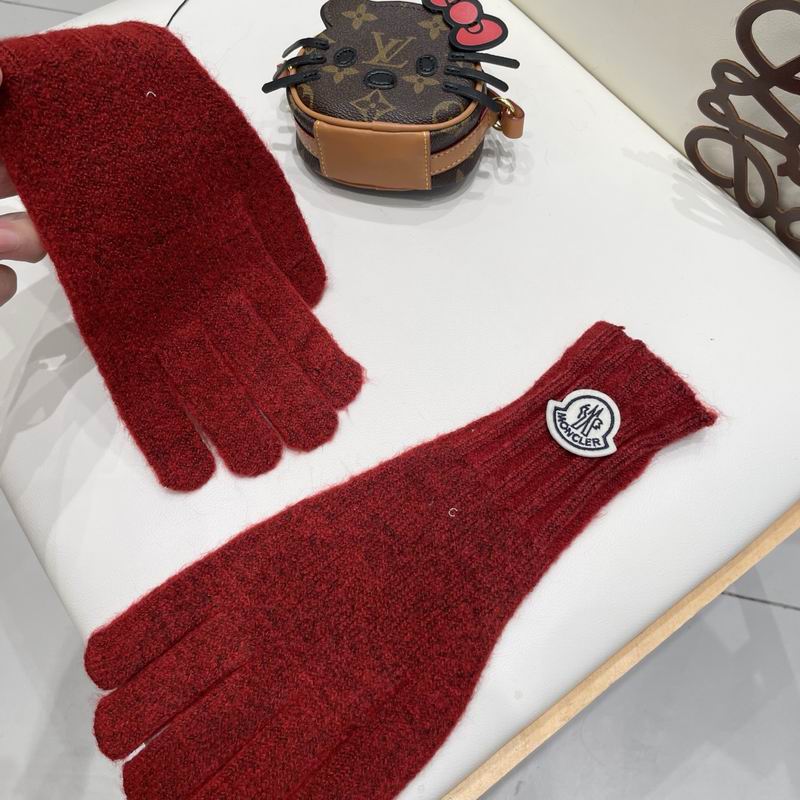 Moncler Gloves 45 (33)
