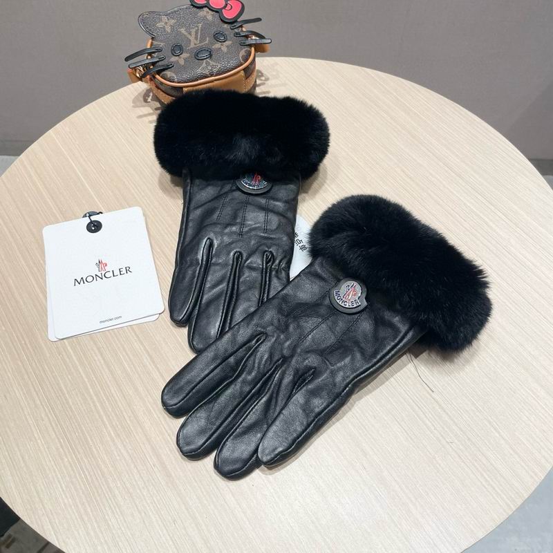 Moncler Gloves 52 (2)