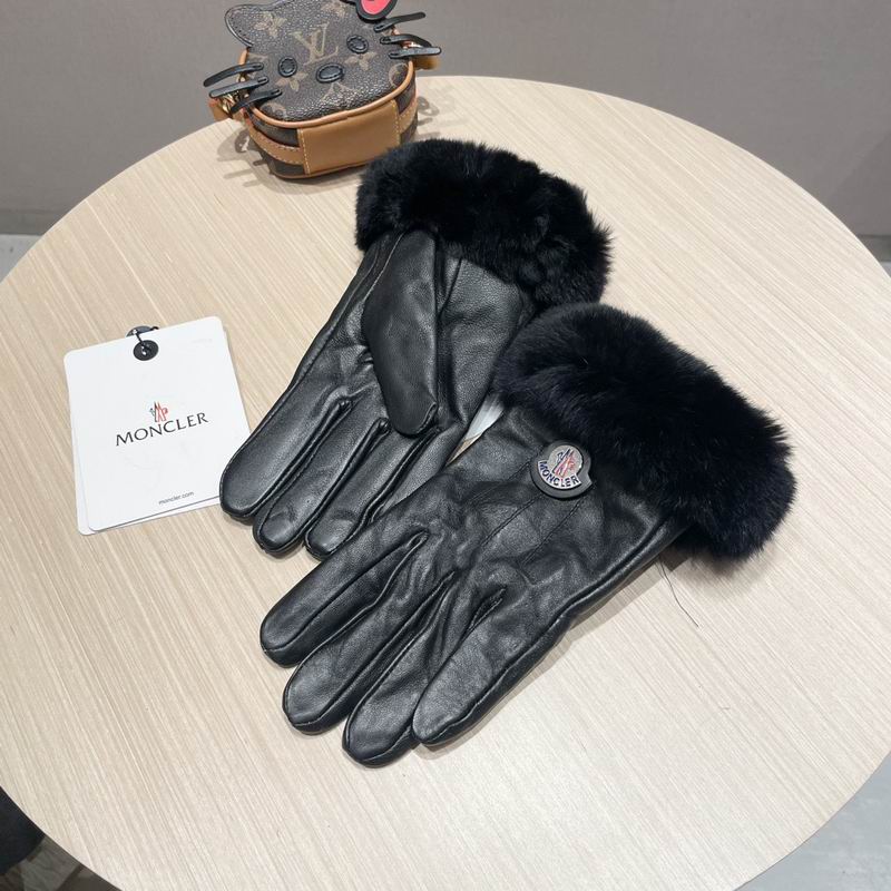 Moncler Gloves 52 (9)