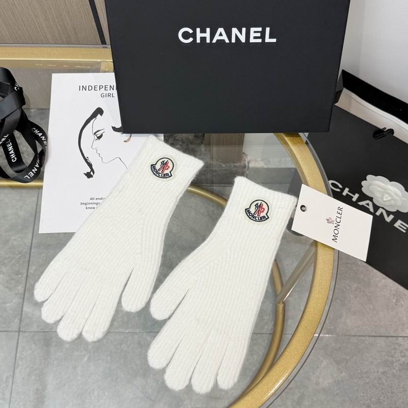 Moncler Gloves 87 (14)