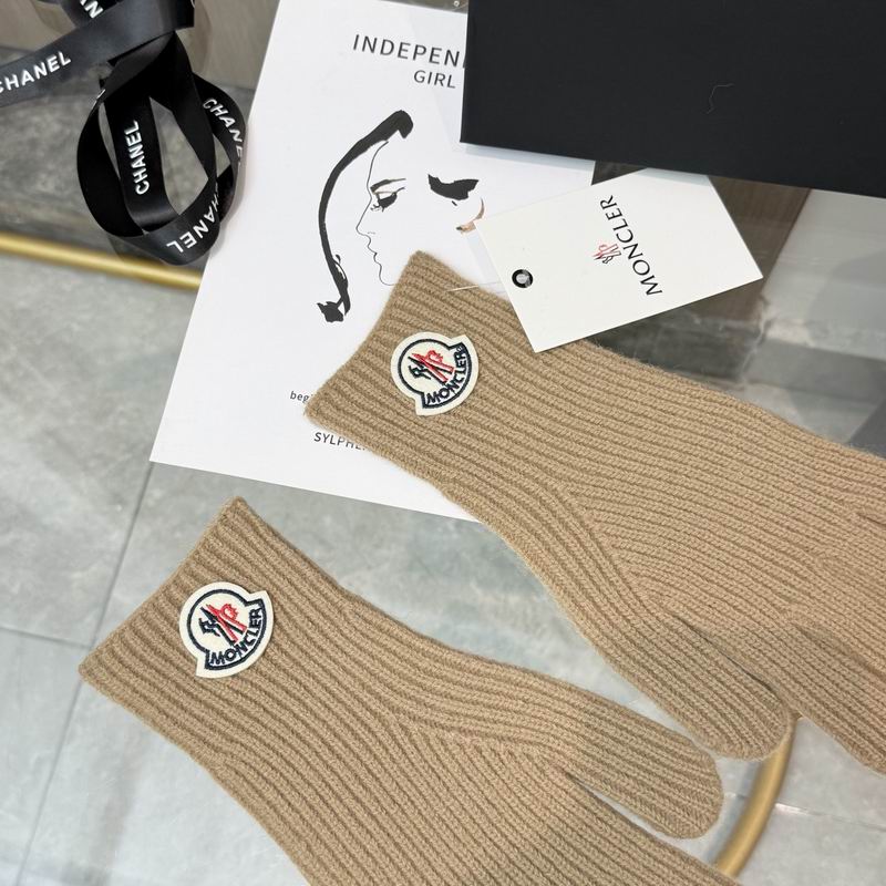 Moncler Gloves 87 (20)