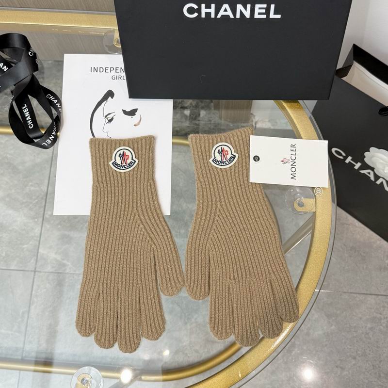 Moncler Gloves 87 (23)