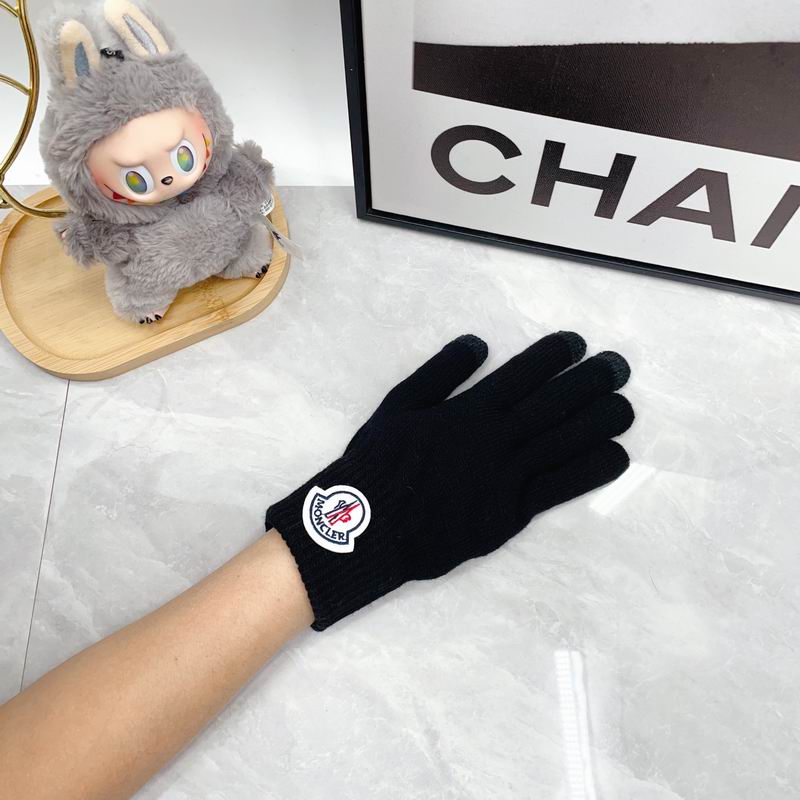 Moncler Gloves dx (68)