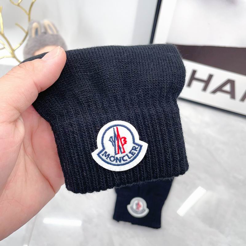 Moncler Gloves dx (70)