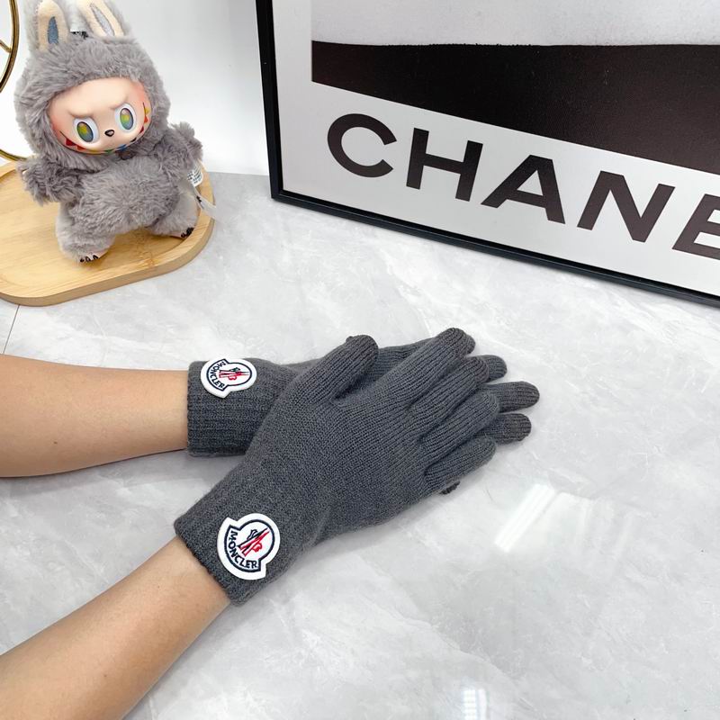 Moncler Gloves dx (83)