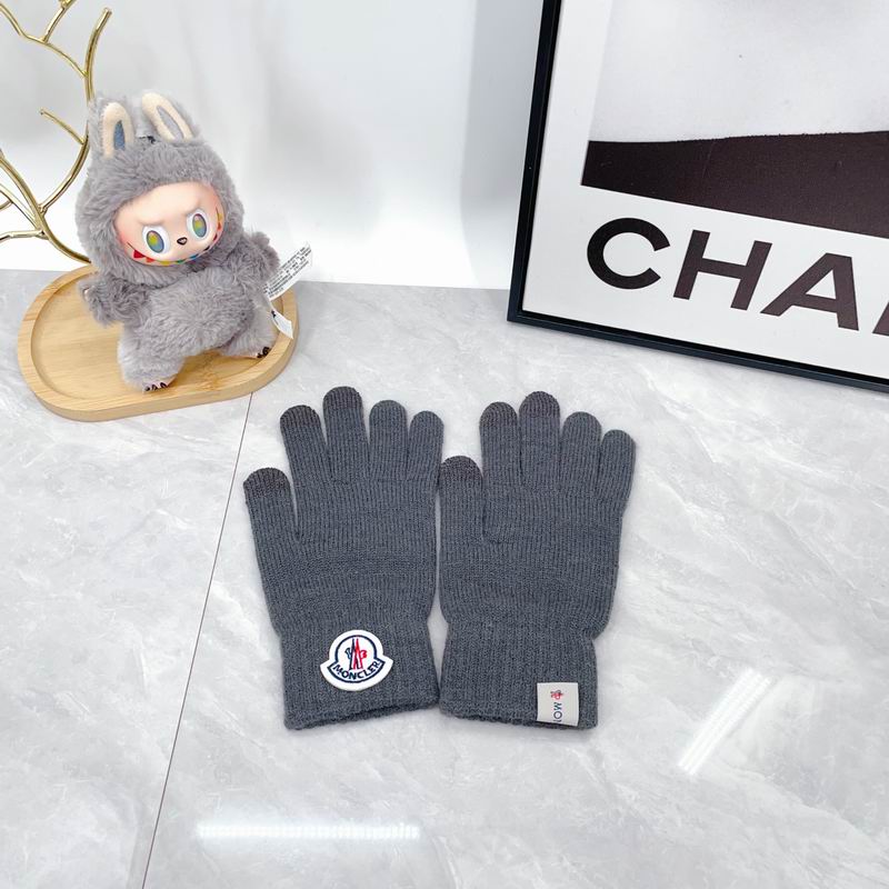 Moncler Gloves dx (89)