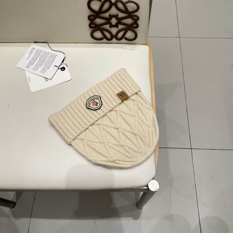 Moncler Hat (101)