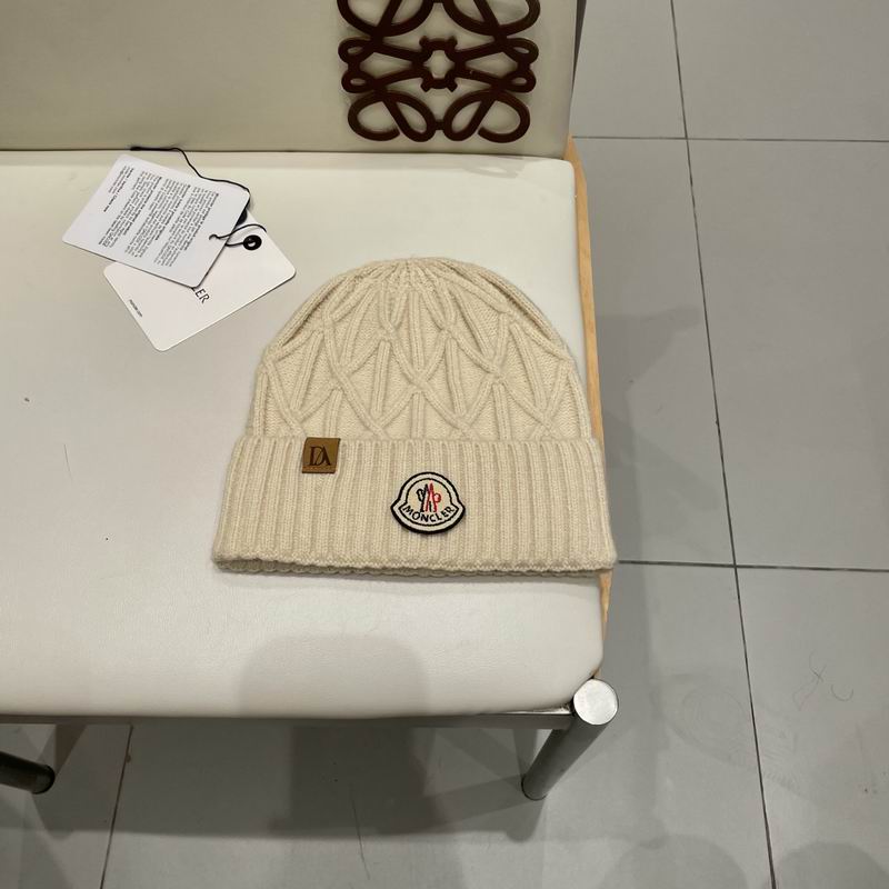 Moncler Hat (108)