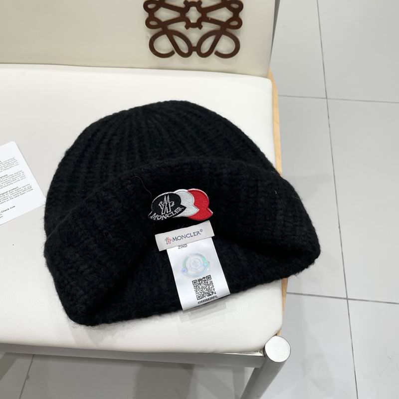 Moncler Hat (109)
