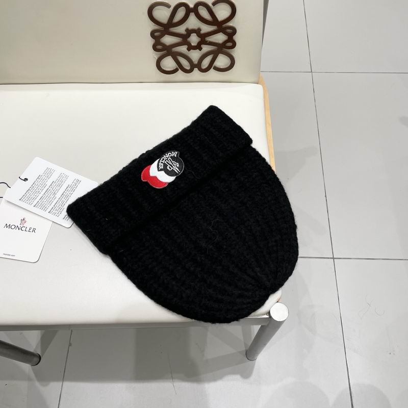 Moncler Hat (110)