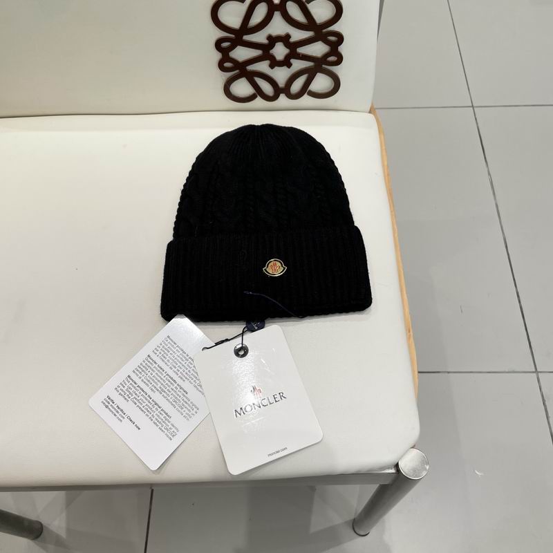 Moncler Hat (1153)