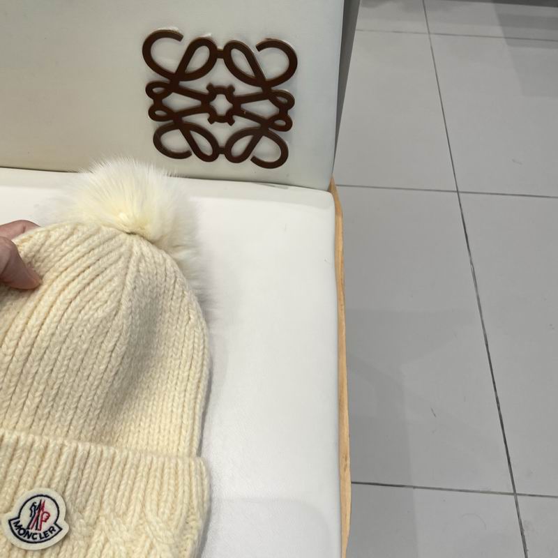 Moncler Hat (1303)