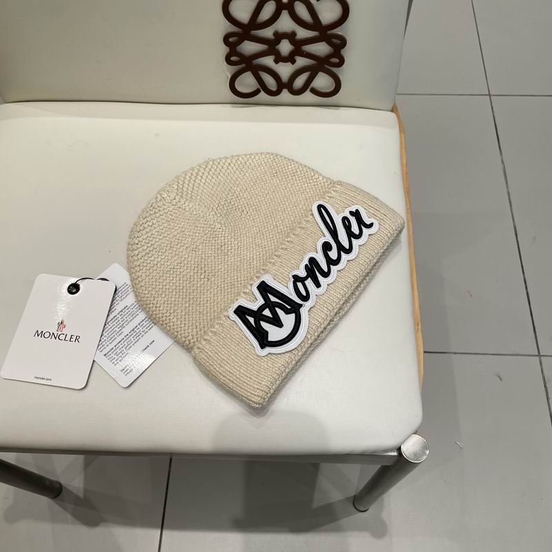 Moncler Hat (1360)
