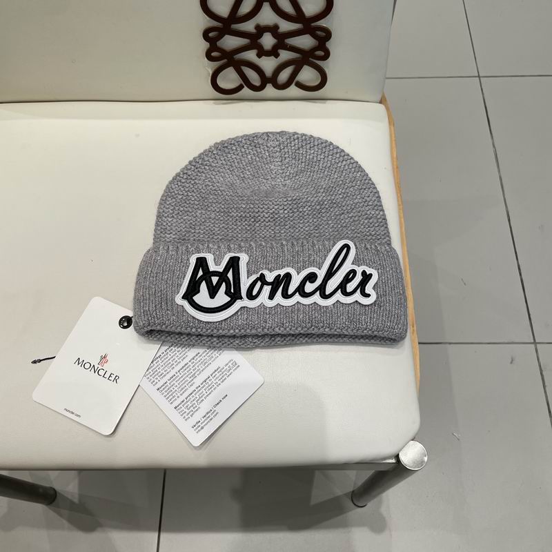 Moncler Hat (1371)