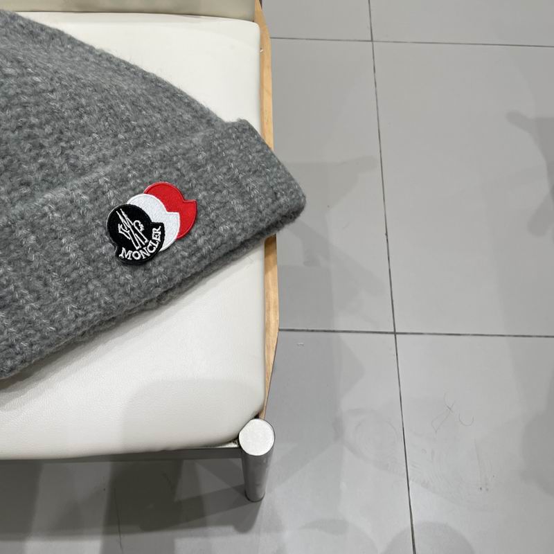 Moncler Hat (141)