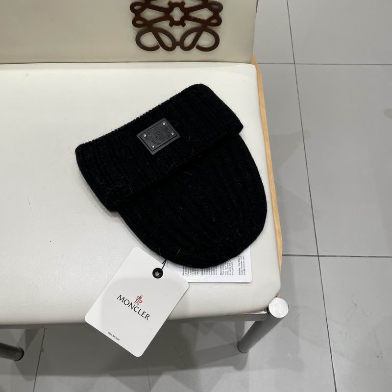 Moncler Hat (182)