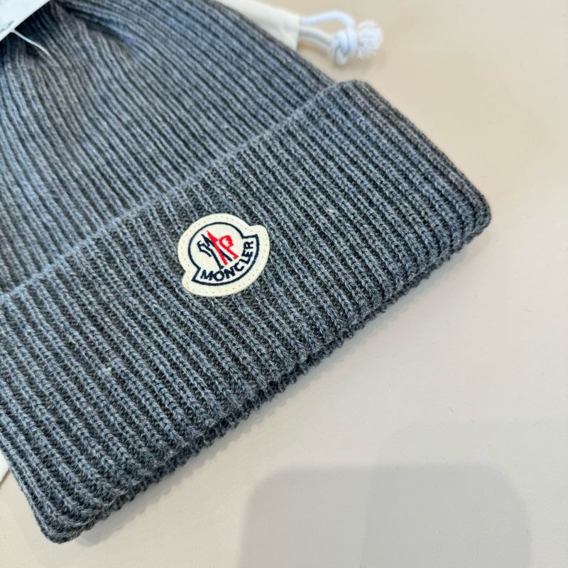 Moncler Hat (2079)