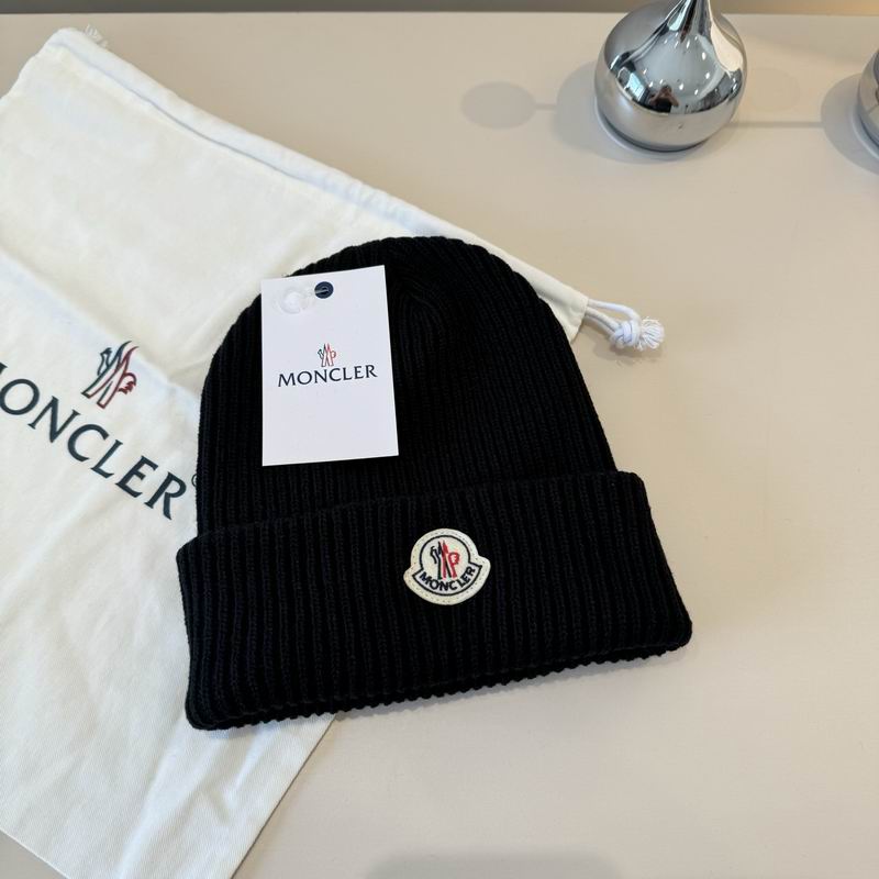 Moncler Hat (2107)