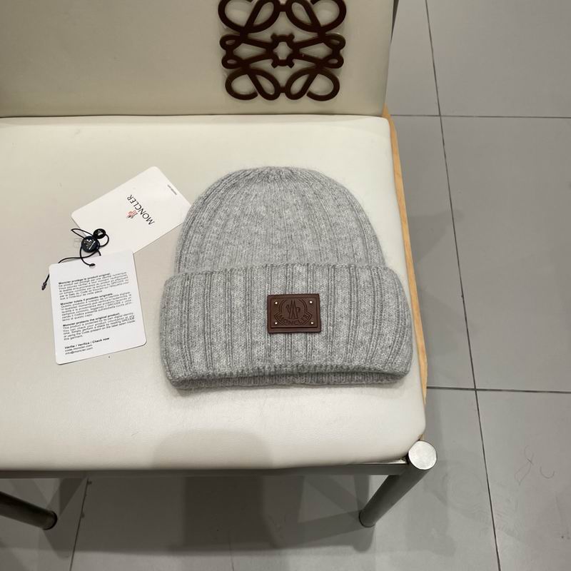Moncler Hat (216)