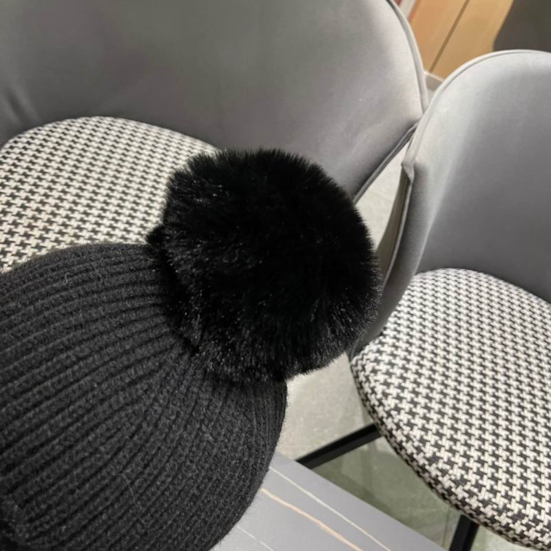 Moncler Hat (2357)