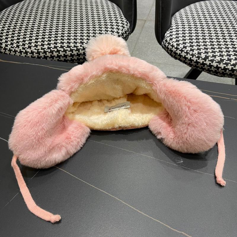 Moncler Hat (2384)
