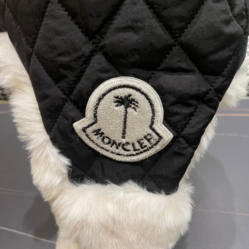Moncler Hat (266)