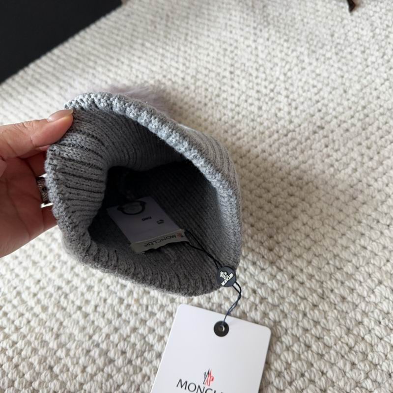 Moncler Hat (2832)