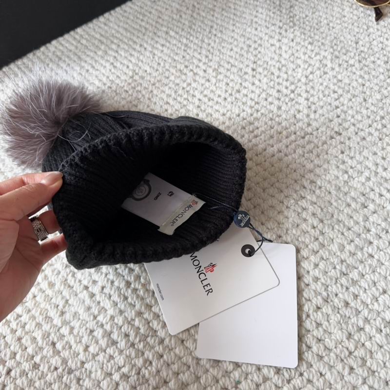 Moncler Hat (2840)