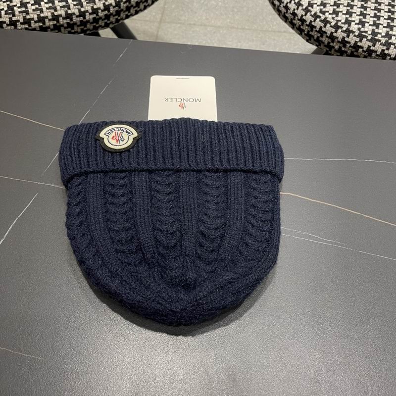 Moncler Hat (520)