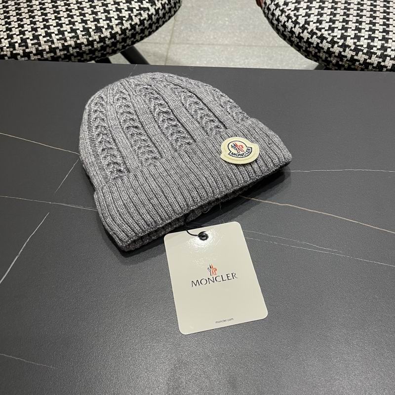 Moncler Hat (535)