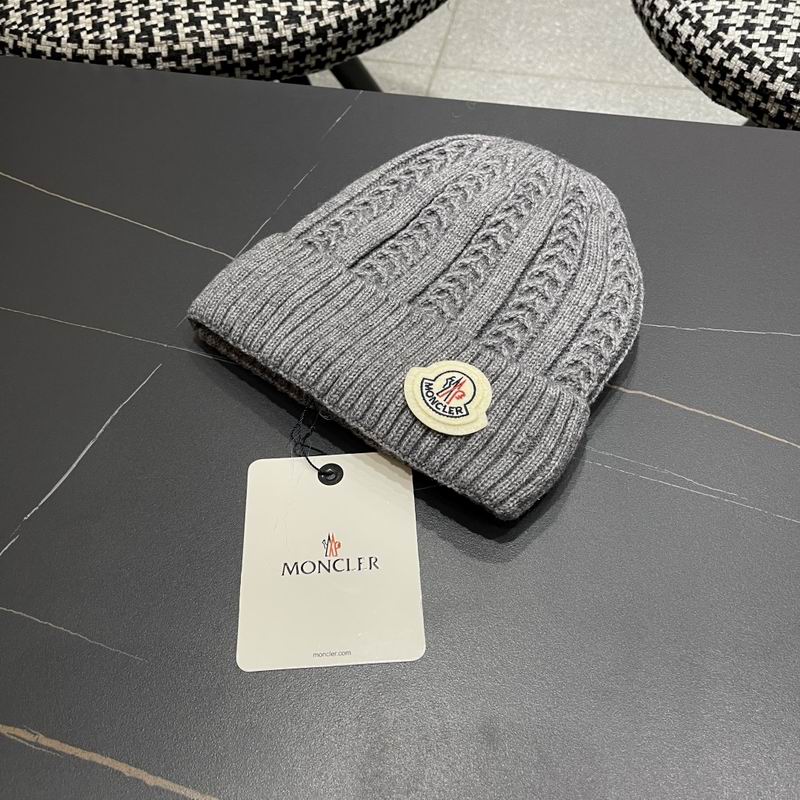 Moncler Hat (536)