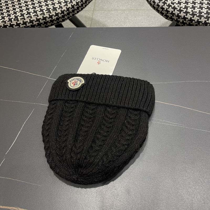 Moncler Hat (543)