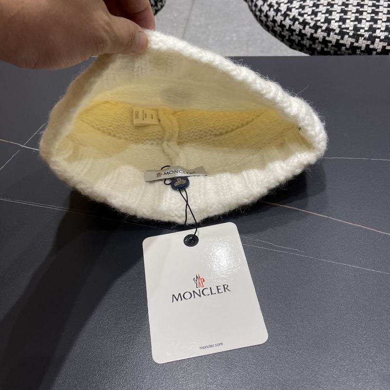 Moncler Hat (668)