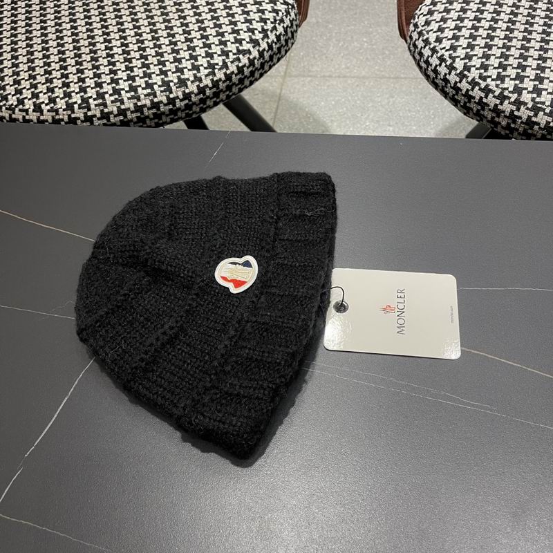 Moncler Hat (687)