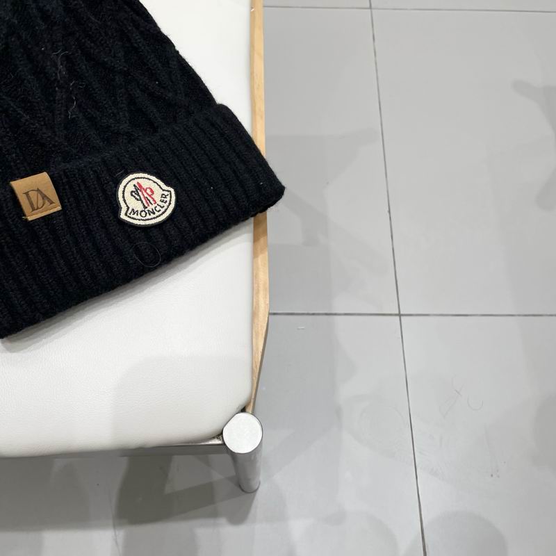 Moncler Hat (87)