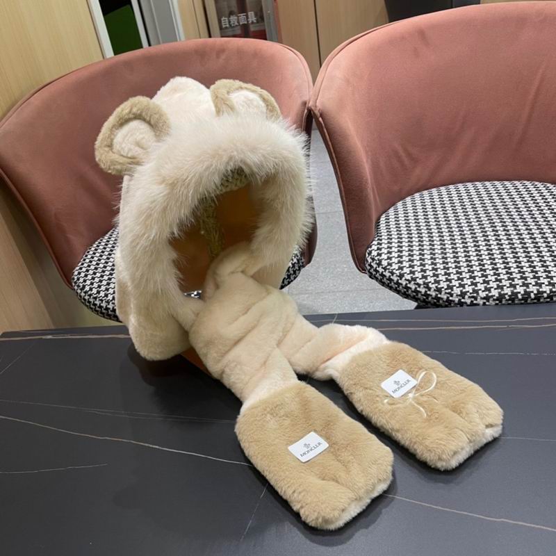 Moncler Scarf Hat (120)