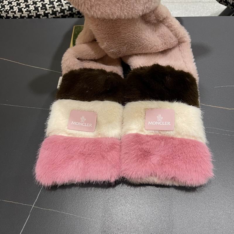 Moncler Scarf Hat (217)