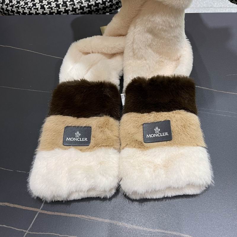 Moncler Scarf Hat (227)