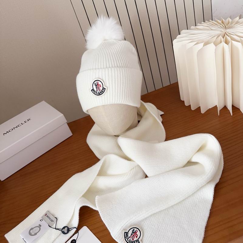 Moncler Scarf Hat (389)