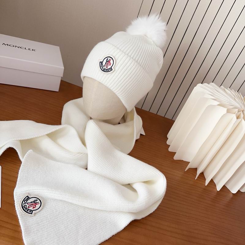 Moncler Scarf Hat (390)