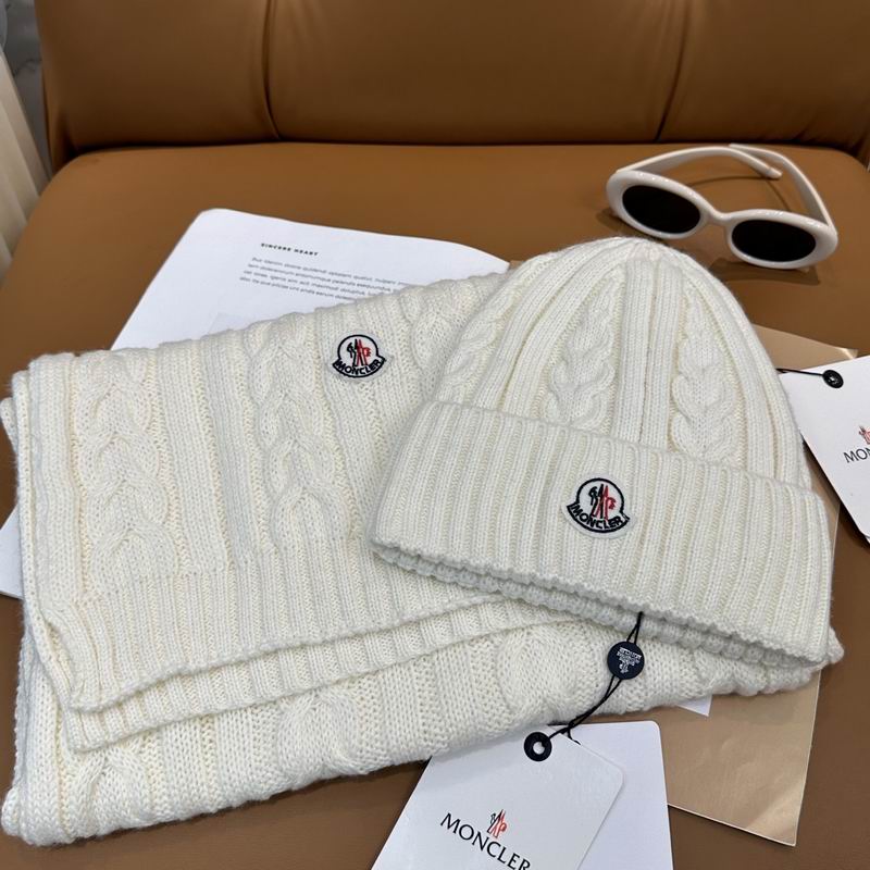 Moncler Scarf Hat (75)
