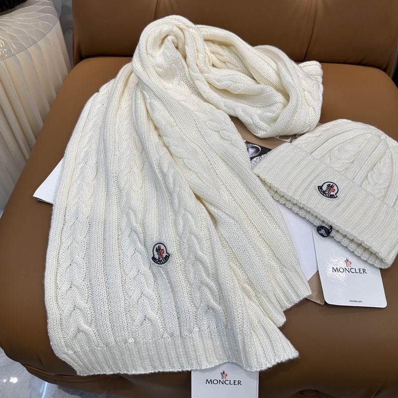 Moncler Scarf Hat (77)
