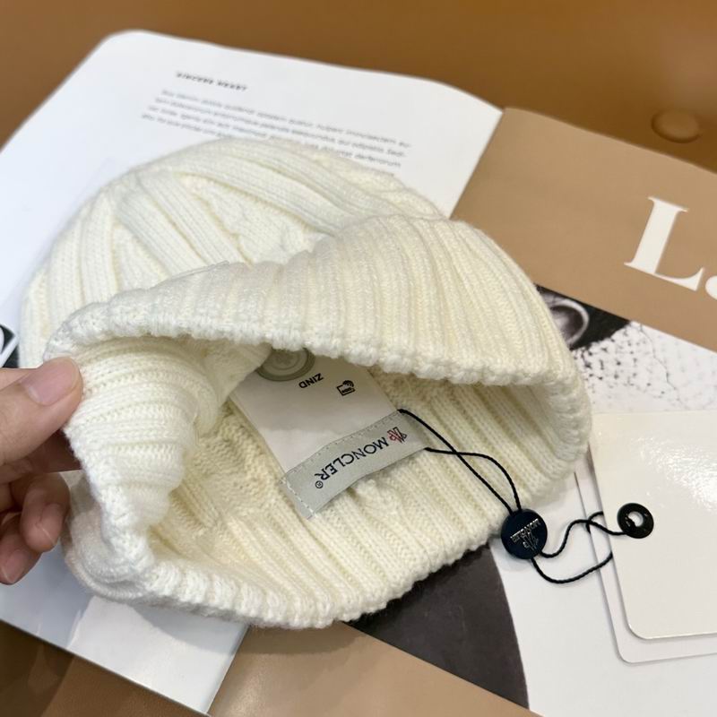 Moncler Scarf Hat (80)