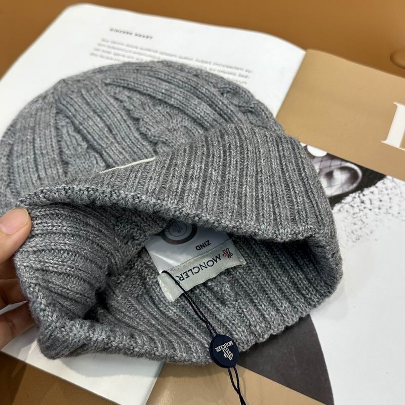 Moncler Scarf Hat (89)